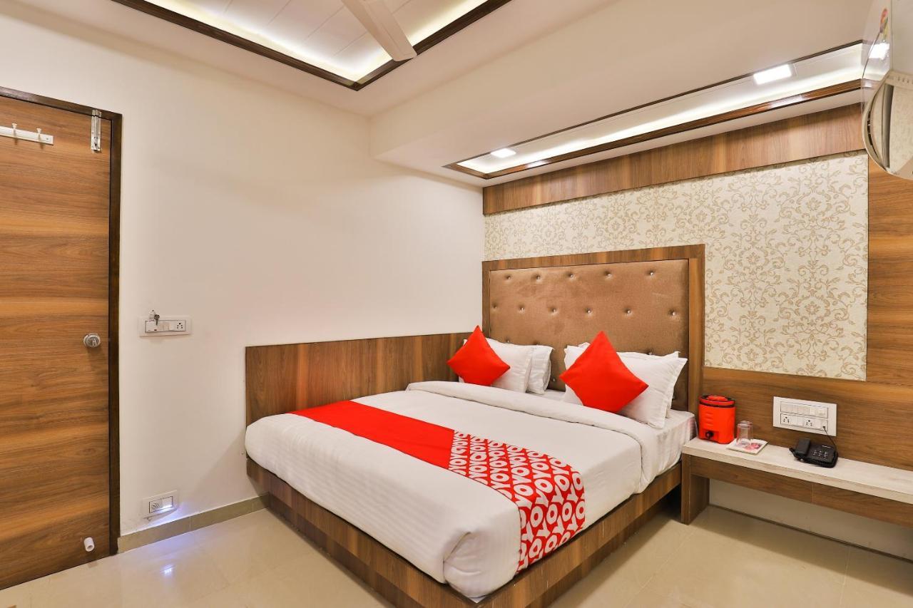 Oyo 24950 Hotel Shree Balaji Residency Ahmedabad Eksteriør bilde